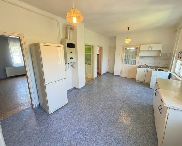 Eladó családi ház, Kaposváron, Ballakuti utcában 34.9 M Ft
