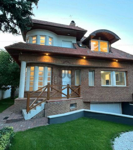 Eladó családi ház, Budapesten, III. kerületben 398.9 M Ft