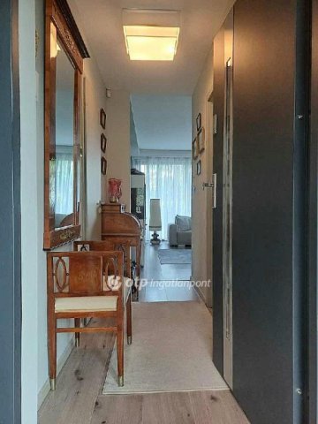 Eladó téglalakás, Budapesten, III. kerületben 174.5 M Ft