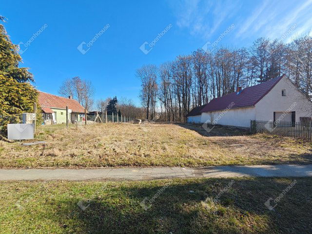 Eladó telek, Halastón 4.3 M Ft / költözzbe.hu