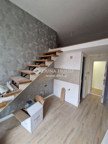 Eladó téglalakás, Budapesten, IX. kerületben 33.9 M Ft, 1 szobás