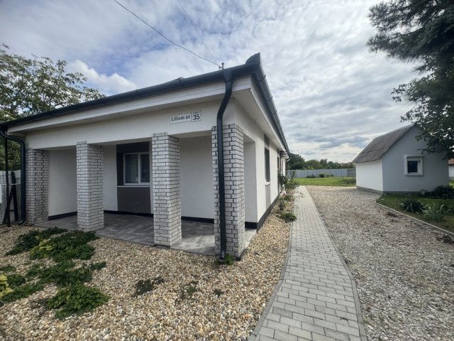 Eladó családi ház, Hevesvezekényen 28.7 M Ft, 2 szobás
