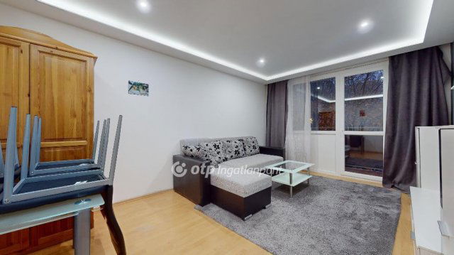 Eladó panellakás, Miskolcon 24.9 M Ft, 2 szobás