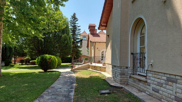 Eladó családi ház, Budapesten, XVI. kerületben 690 M Ft