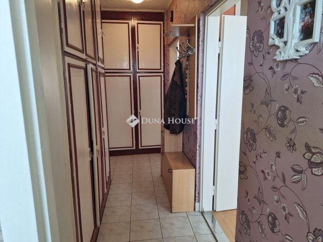 Eladó téglalakás, Szombathelyen 36 M Ft, 2 szobás