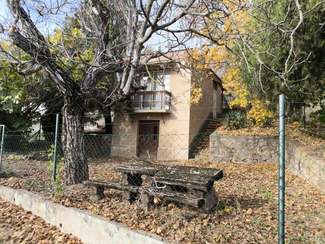 Eladó telek, Pécsett 73 M Ft / költözzbe.hu