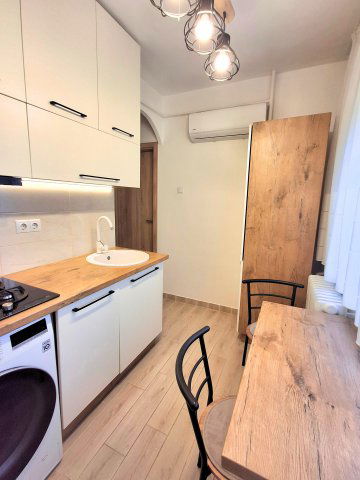 Eladó panellakás, Debrecenben, Sinai Miklós utcában 59.99 M Ft