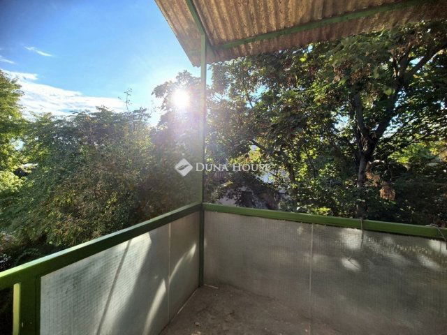 Eladó téglalakás, Budapesten, III. kerületben 91.5 M Ft