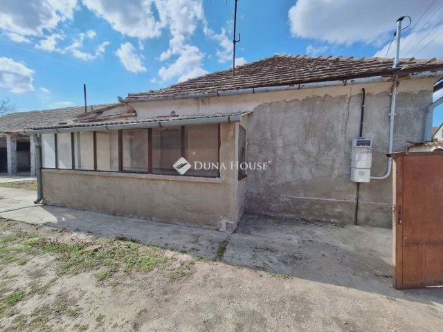 Eladó családi ház, Nagyharsányon 19.9 M Ft, 4 szobás