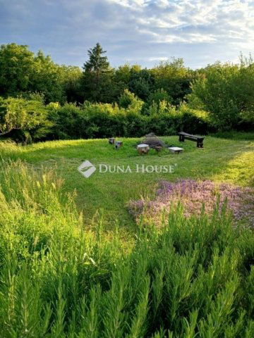 Eladó telek, Pécsett 47 M Ft / költözzbe.hu