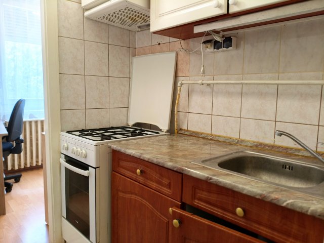 Kiadó panellakás, albérlet, Miskolcon 110 E Ft / hó, 1+1 szobás