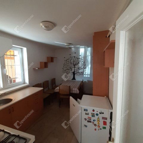 Eladó ipari ingatlan, Debrecenben 130 M Ft / költözzbe.hu