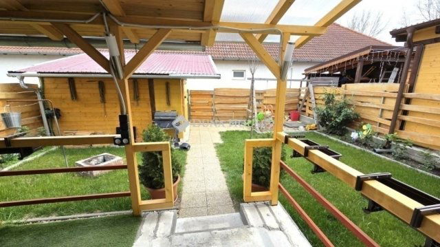 Eladó családi ház, Csévharaszton 89.9 M Ft, 4 szobás