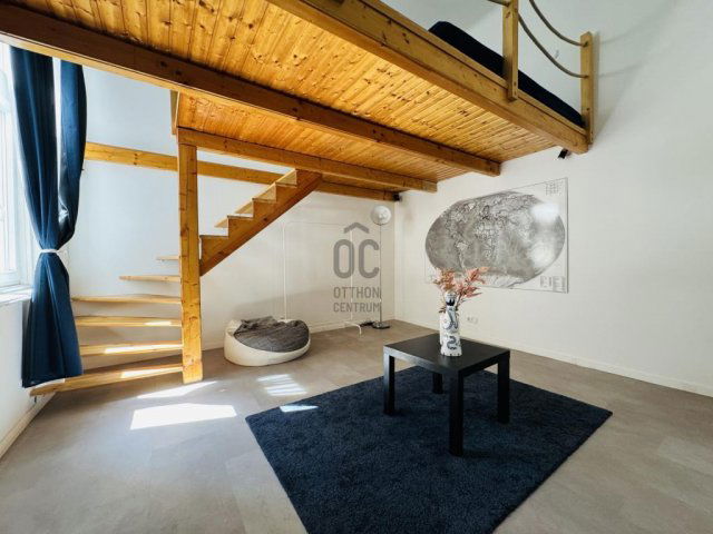 Eladó téglalakás, Budapesten, VI. kerületben 78.9 M Ft, 2 szobás