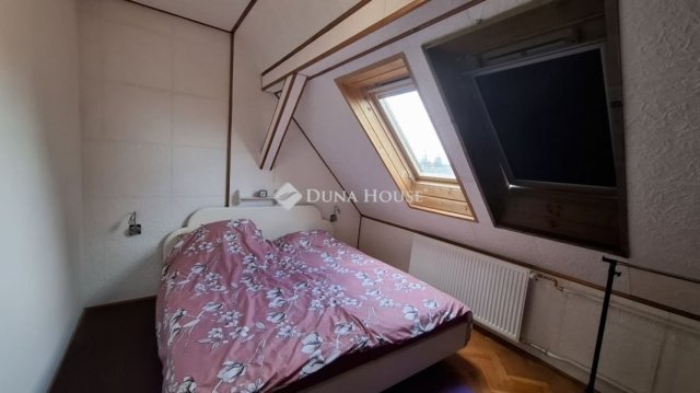 Eladó családi ház, Ráckevén 140 M Ft, 5 szobás
