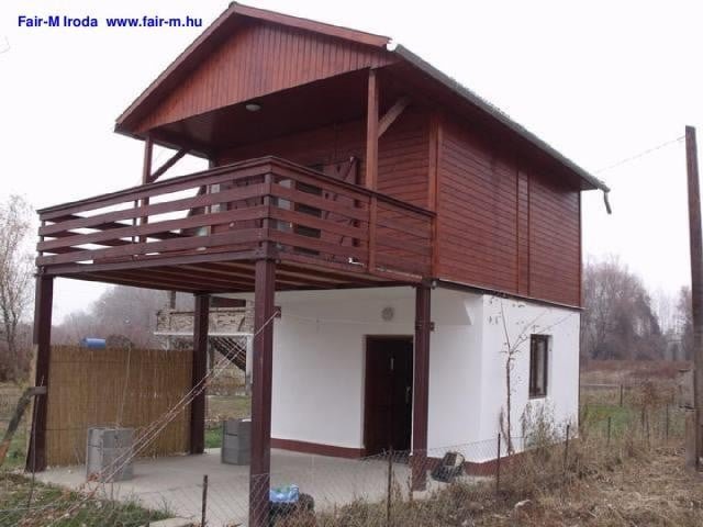 Eladó családi ház, Mindszenten 1.95 M Ft, 1+1 szobás