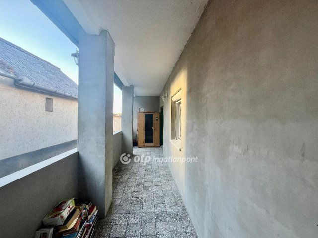 Eladó családi ház, Gyöngyöshalászon 34.99 M Ft, 3 szobás