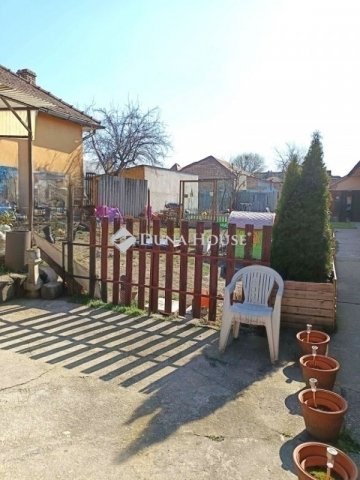 Eladó téglalakás, Budapesten, XX. kerületben 29.9 M Ft, 1 szobás