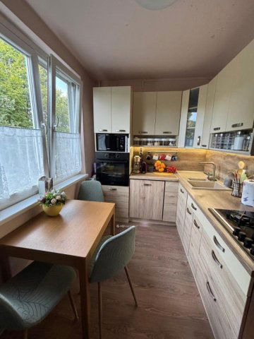 Eladó panellakás, Miskolcon 33.9 M Ft, 2 szobás