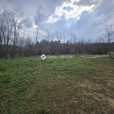 Eladó telek, Pilisjászfalun 29 M Ft / költözzbe.hu