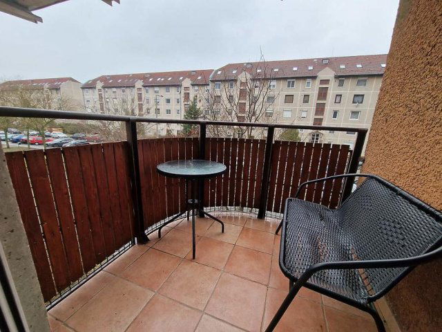 Eladó panellakás, Dunakeszin 79.9 M Ft, 3 szobás