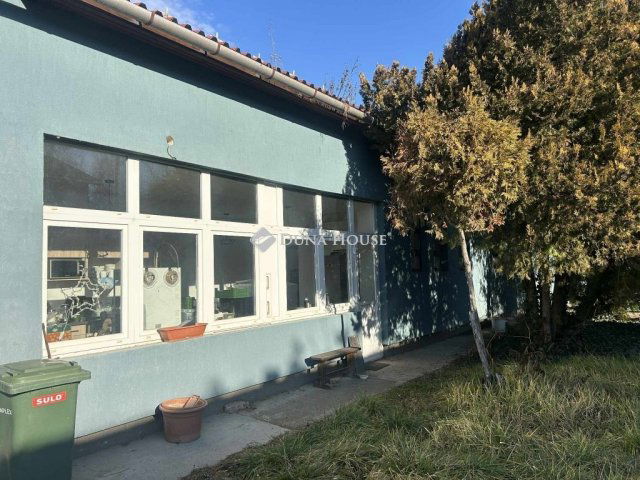 Eladó ipari ingatlan, Budapesten, XXIII. kerületben 759 M Ft