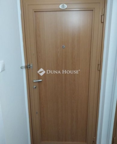 Eladó panellakás, Budapesten, XVII. kerületben, Kaszáló utcában