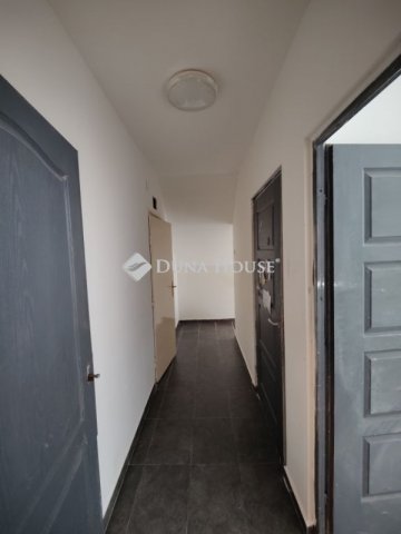 Eladó családi ház, Üllőn 59.9 M Ft, 3 szobás