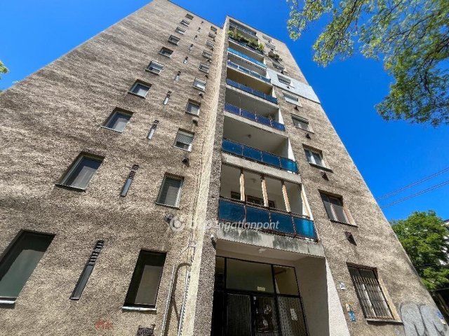 Eladó téglalakás, Debrecenben 55 M Ft, 2 szobás