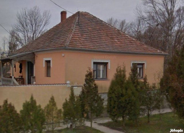 Eladó családi ház, Kimlén 30 M Ft, 3 szobás