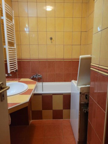 Kiadó téglalakás, albérlet, Nyíregyházán 160 E Ft / hó