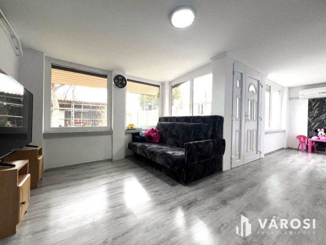 Eladó családi ház, Tótkomlóson 17.5 M Ft, 3 szobás