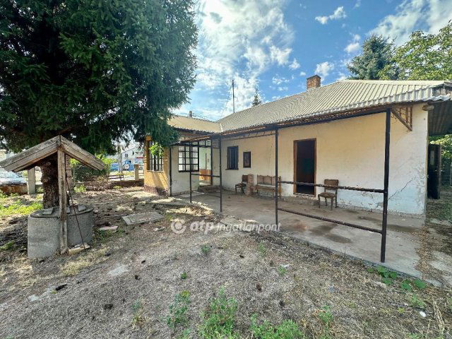 Eladó családi ház, Tökölön 40.99 M Ft, 1 szobás
