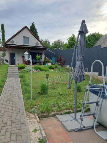 Eladó nyaraló, Dorogon 34.5 M Ft, 2 szobás / költözzbe.hu