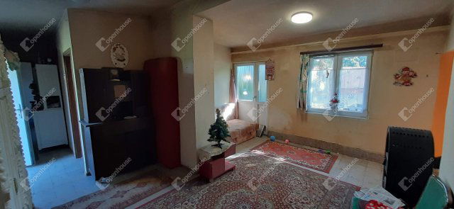 Eladó családi ház, Lovásziban 7.6 M Ft, 2 szobás