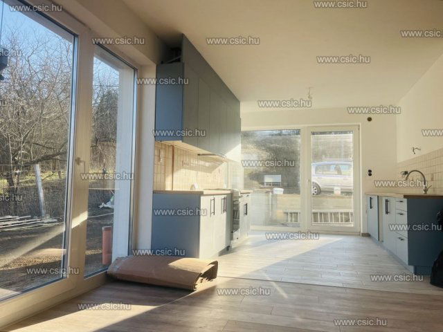 Eladó ikerház, Tahitótfalun 88.9 M Ft, 3 szobás