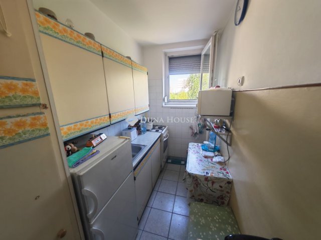 Eladó panellakás, Budapesten, XIV. kerületben, Kerepesi úton