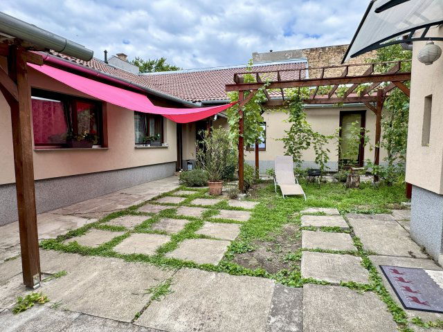 Eladó családi ház, Budapesten, XIX. kerületben 99 M Ft, 5 szobás
