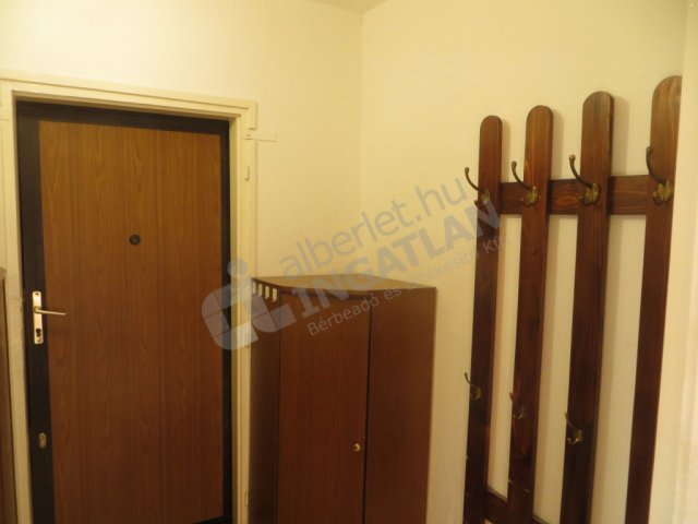 Kiadó téglalakás, albérlet, II. kerületben, Felső Zöldmáli úton