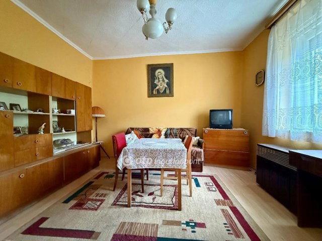 Eladó családi ház, Sajópetrin 17.9 M Ft, 3 szobás