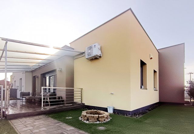 Eladó családi ház, Dunaharasztin 118 M Ft, 4 szobás