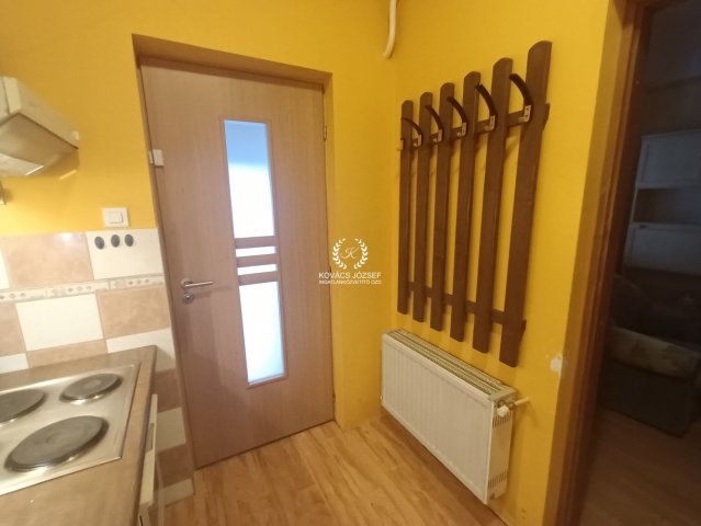 Eladó téglalakás, Borsodnádasdon 4.4 M Ft, 1 szobás