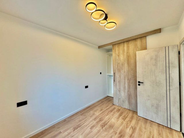 Eladó téglalakás, Pécsett, Bálicsi úton 84.9 M Ft, 3 szobás