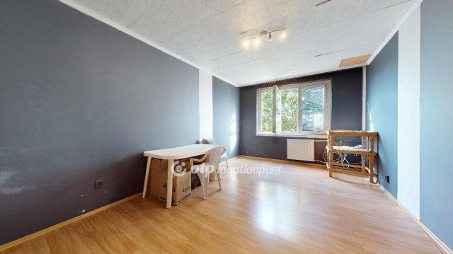 Eladó panellakás, Miskolcon 22.5 M Ft, 2 szobás