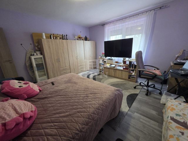 Eladó ikerház, Veszprémben 69.9 M Ft, 2 szobás