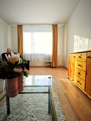 Eladó téglalakás, Debrecenben 69.9 M Ft, 2+1 szobás