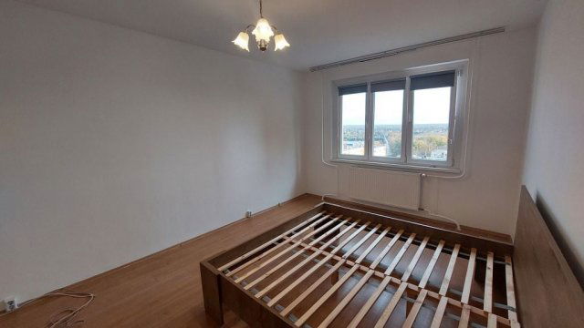Kiadó panellakás, albérlet, Százhalombattán 200 E Ft / hó