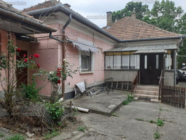 Eladó családi ház, Budapesten, XVII. kerületben 65 M Ft