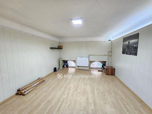 Eladó téglalakás, Budapesten, IX. kerületben 69.3 M Ft, 2 szobás