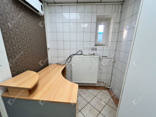 Kiadó üzlethelyiség, Miskolcon 492 E Ft / hó, 8 szobás